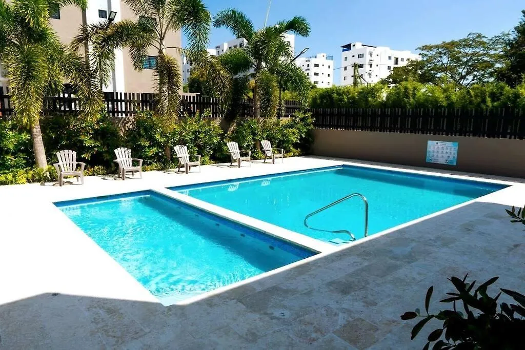 סנטיאגו דה לוס קבאלרוס Apartamento Pina Tropical.